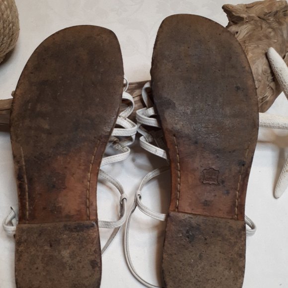 Bandolino | Genuine Leather | Sandal | Flats | Strappy | White | Vintage - Picture 7 of 8